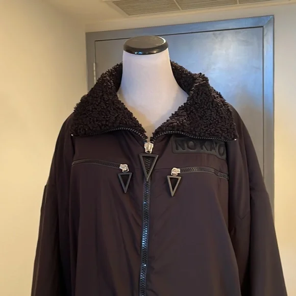 Women’s nokaoi jacket, black size small